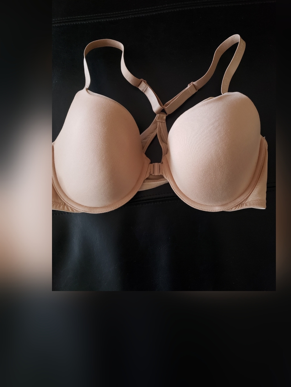 Calvin Klein Nude T-Back  Front Clodure Padded Bra